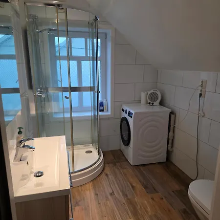 Hauge Bygget Haugevegen 68 Sentrum Gratis Parkering 3 Etasjer 3 Apartament